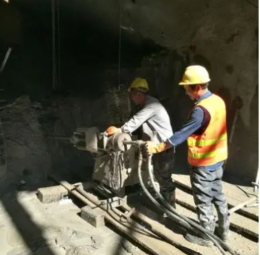 北大镇水下抗分散灌浆料特点 水下不分散注浆料介绍