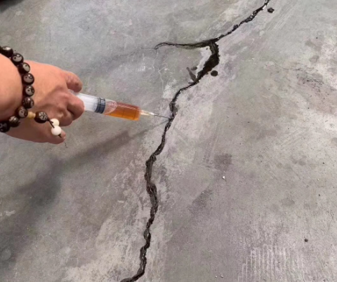 北大镇混凝土裂缝修补技术详解​
